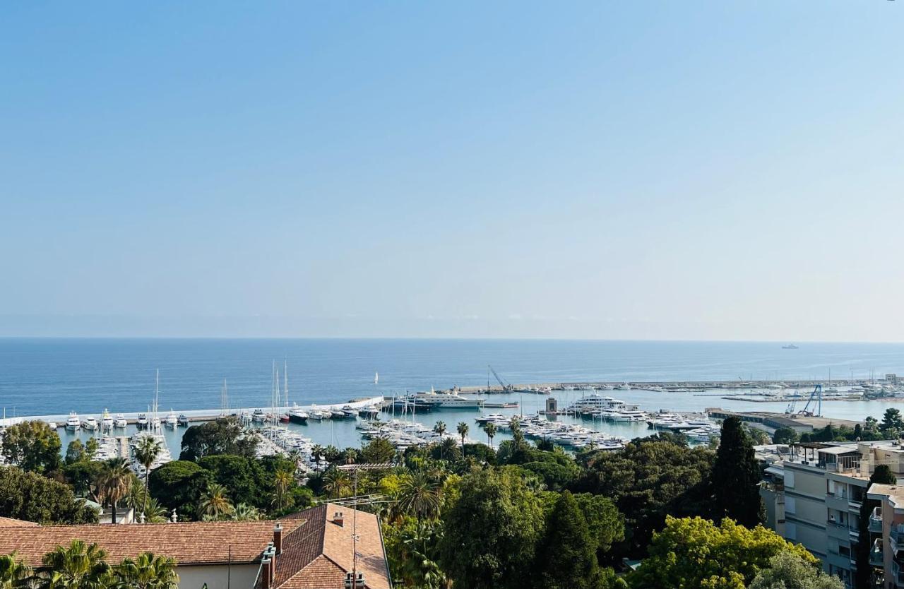 Special Home Vista Mare E Parcheggio Privato Sanremo Exterior photo